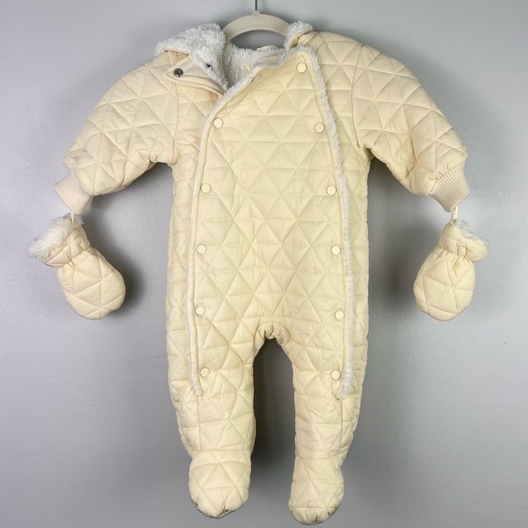 NEW URBAN REPUBLIC CREAM BABY GIRL QUILTED SNOWSUIT - Picture 2 of 5